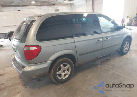 2006 Chrysler Town & Country из США, поврежденный, VIN 1A4GP45R66B746940